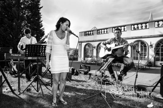 groupe de musique au château d'Isenbourg lors d'un mariage